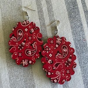 Lightweight wooden earrings